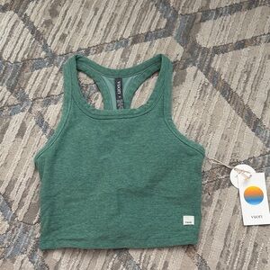 NWT • elevation racer back tank